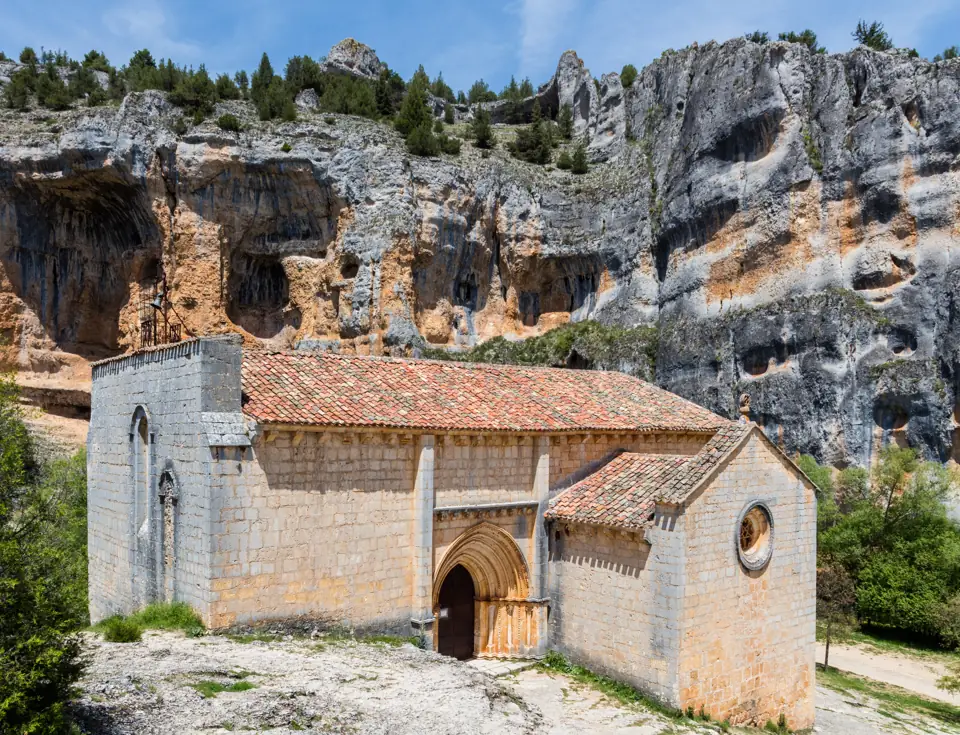 Ermita de San Bartolomé, Parque Natural del Cañón del Río Lobos, Soria, España, 2017-05-26, DD 03