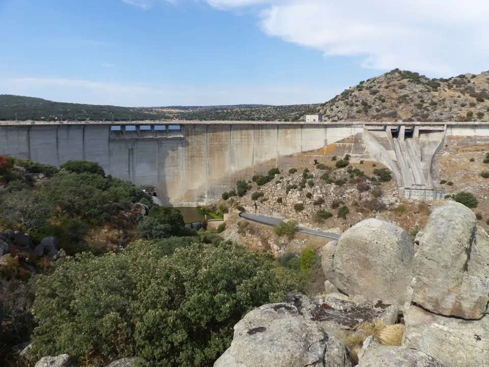 Embalse del Castro de las Cogotas, Ávila, España, 2020 09